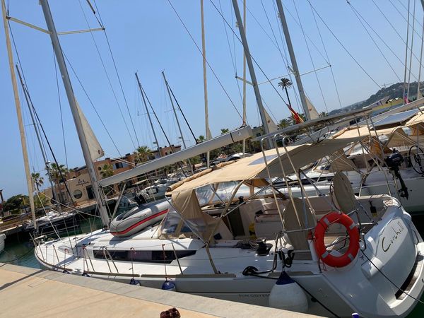 Jeanneau Sun Odyssey 519 | Corcho 11