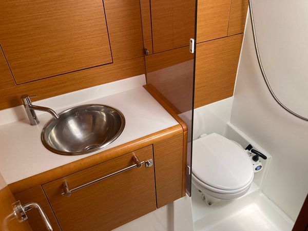 Jeanneau Sun Odyssey 449 | Corcho 12