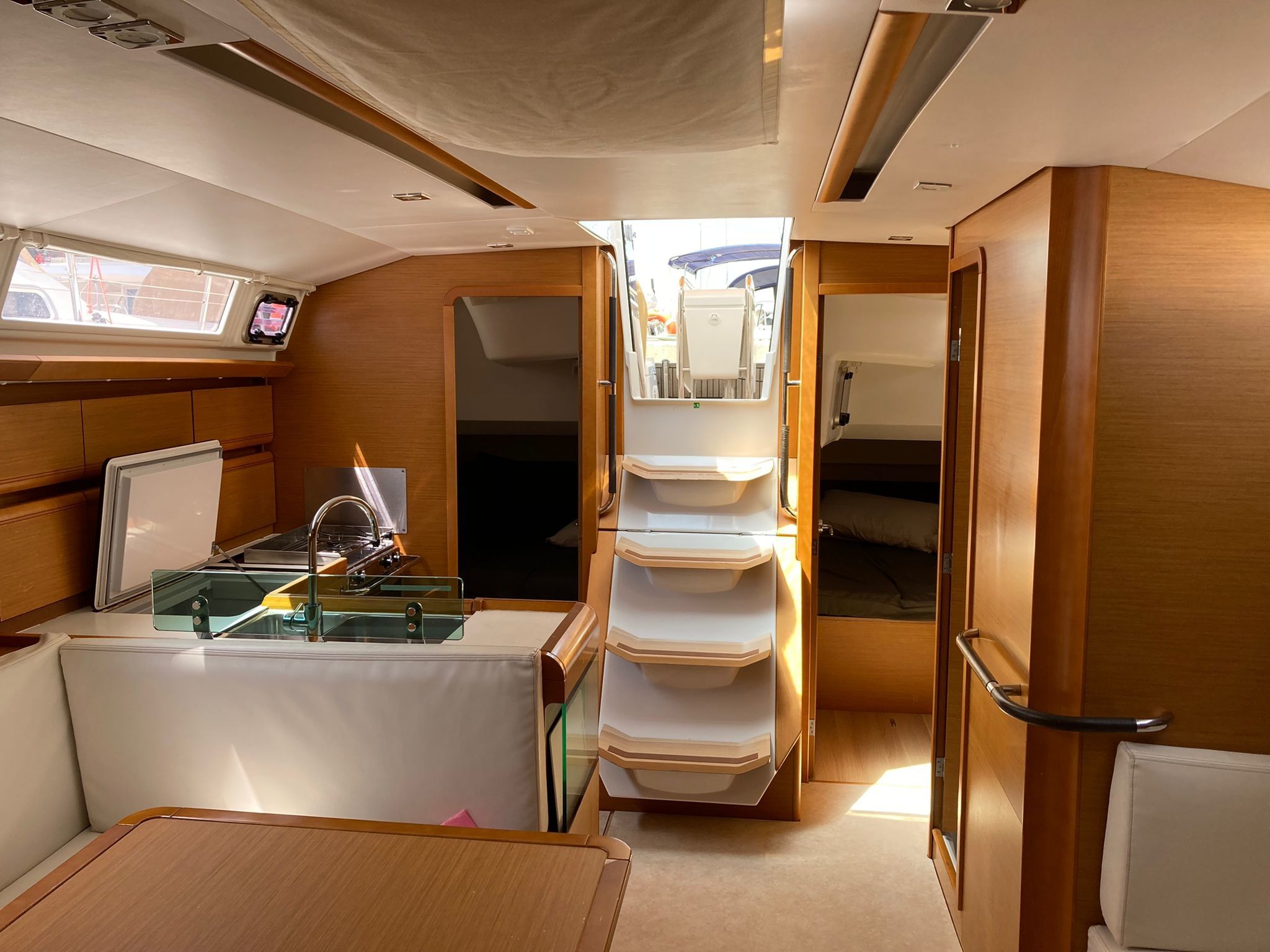 Jeanneau Sun Odyssey 449 | Corcho 12