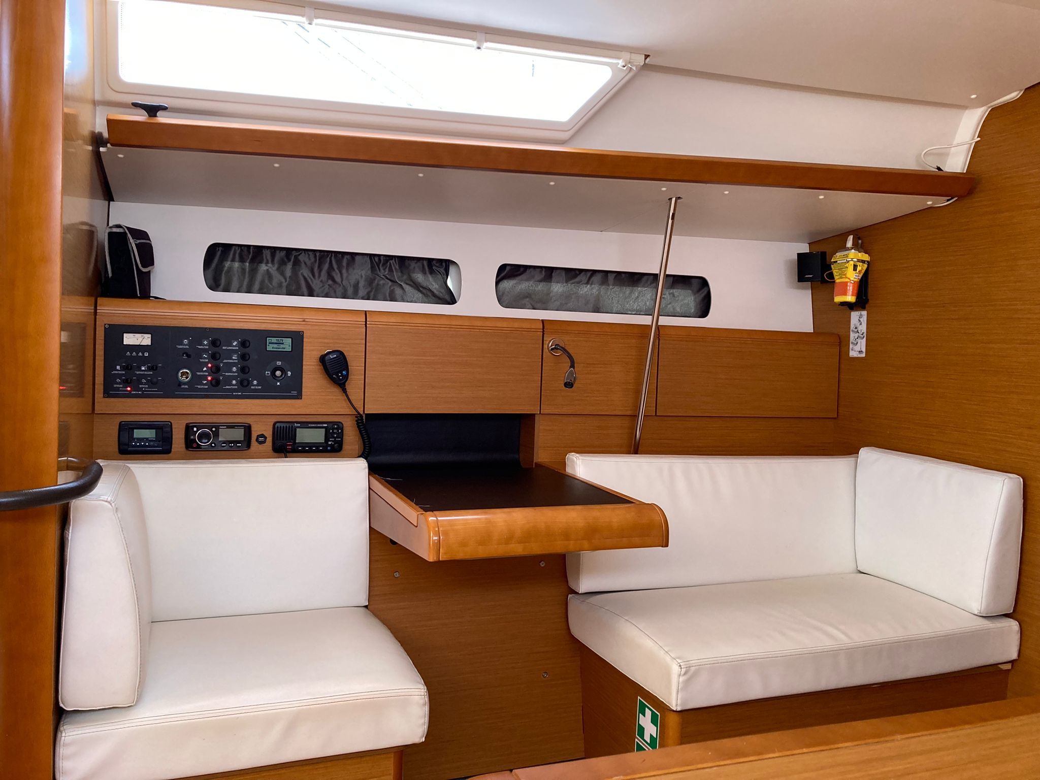 Jeanneau Sun Odyssey 449 | Corcho 12