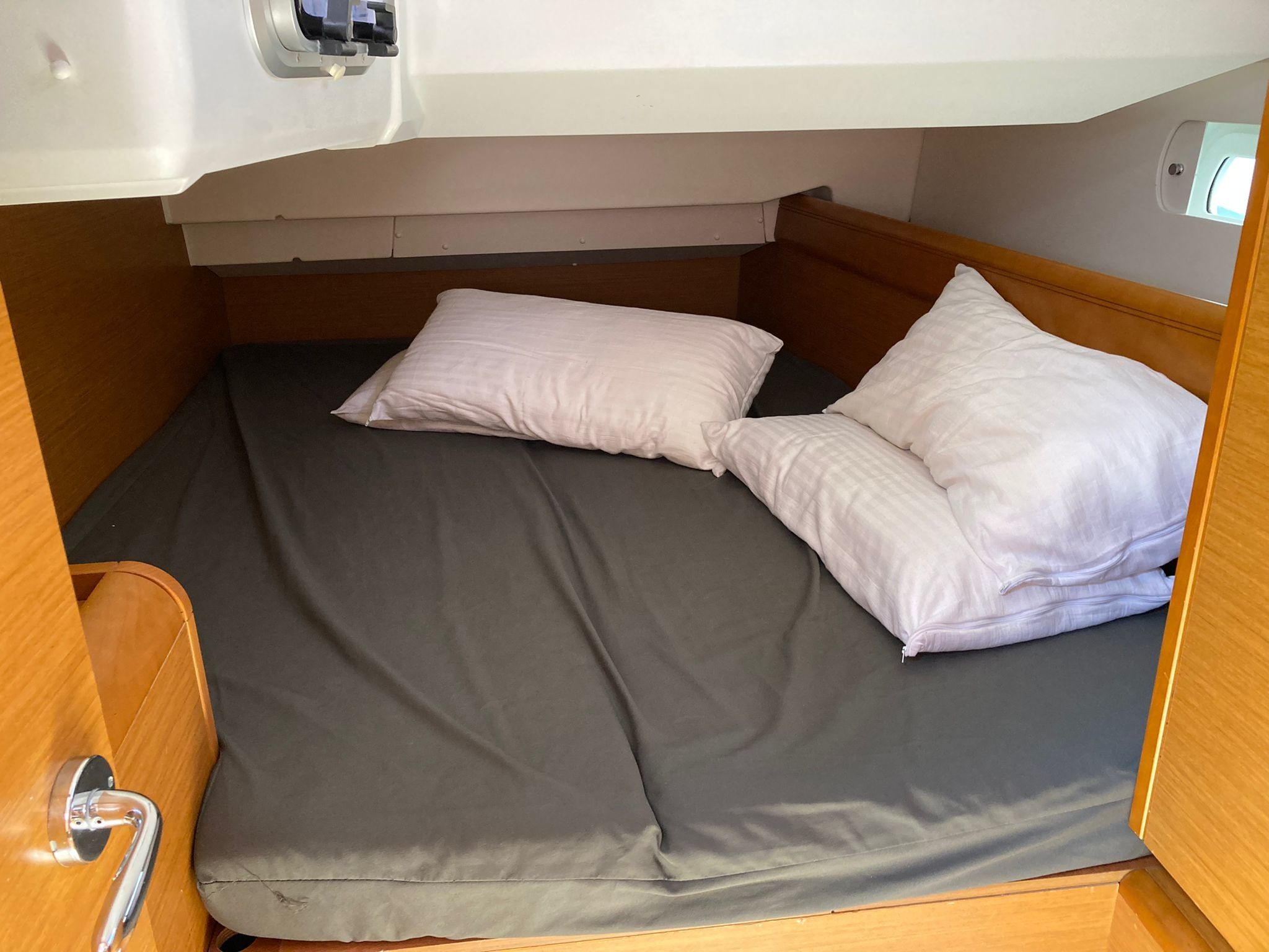 Jeanneau Sun Odyssey 449 | Corcho 12