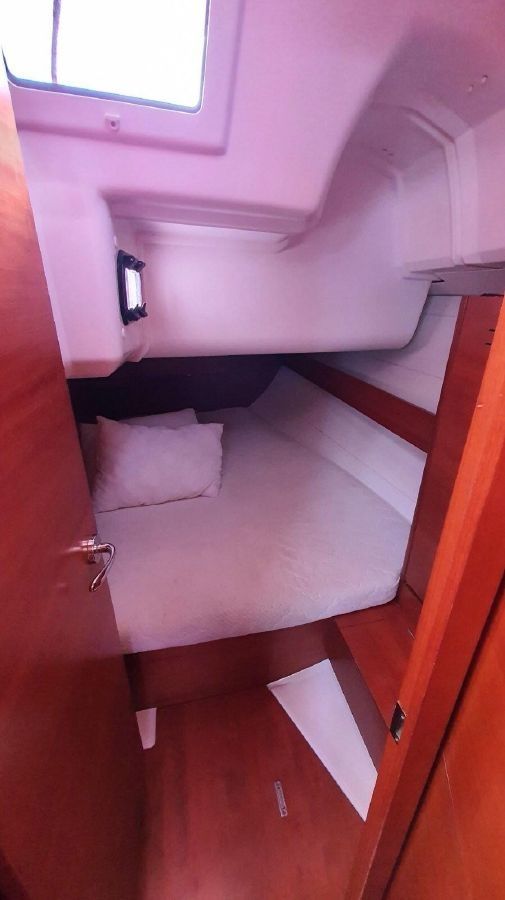 Dufour 382 | Les Troyens16