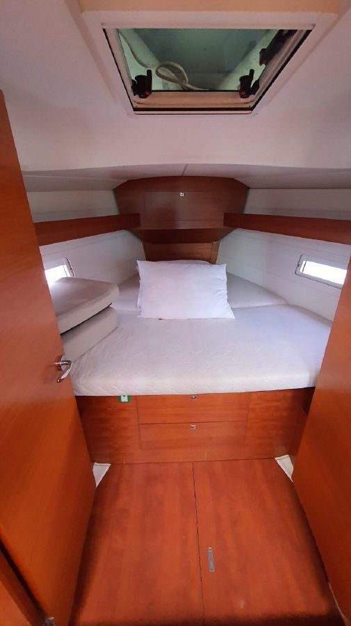 Dufour 382 | Les Troyens14