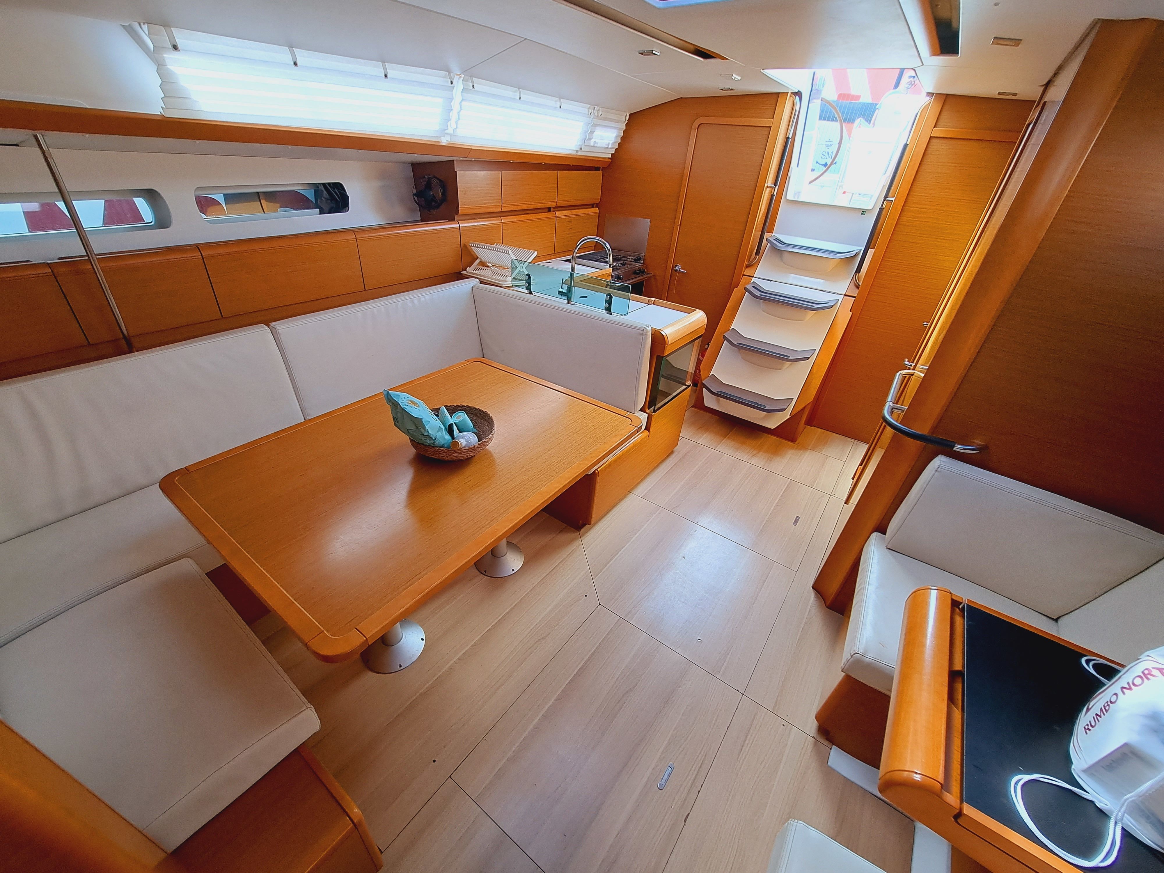 Jeanneau Sun Odyssey 449 | Mientras Tanto