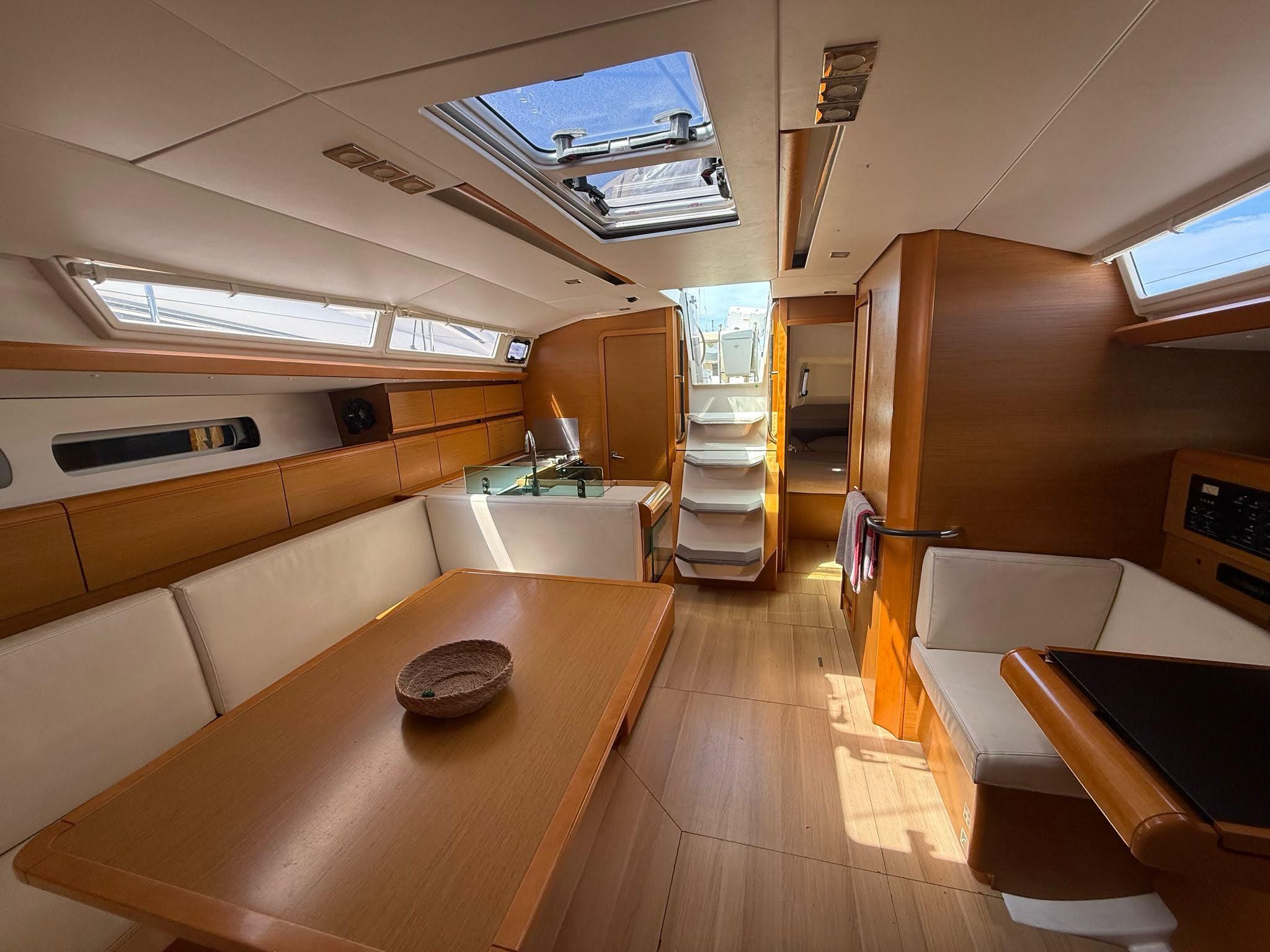 Jeanneau Sun Odyssey 449 | Mientras Tanto