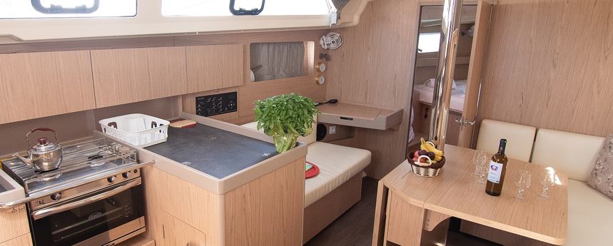 Beneteau Oceanis 41.1 | Aginor