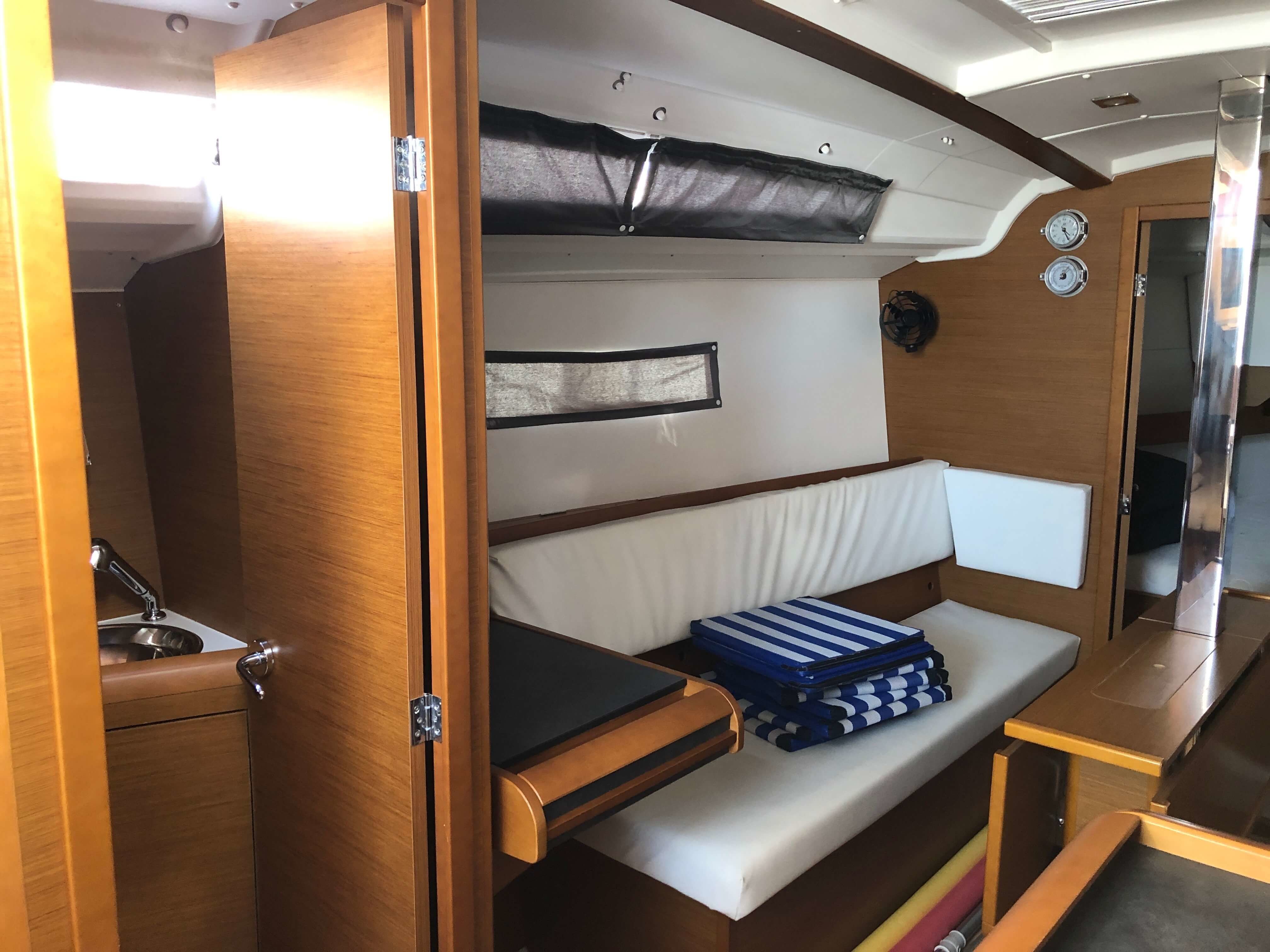 Jeanneau Sun Odyssey 349 | DNA