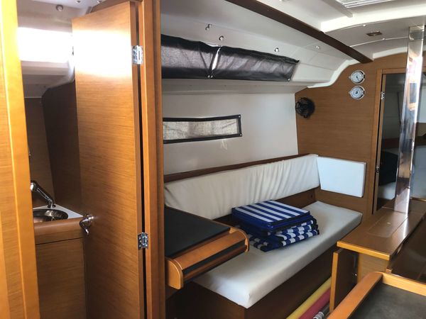 Jeanneau Sun Odyssey 349 | DNA