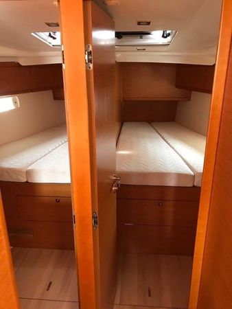 Jeanneau Sun Odyssey 519 | Marina