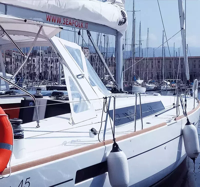 Beneteau Oceanis 45 | Fantasy Planet