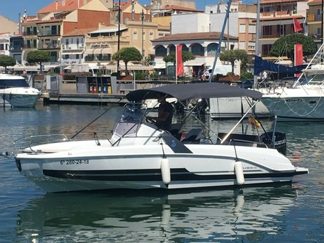 Beneteau Flyer 6.6 Spacedeck | Navegafacil