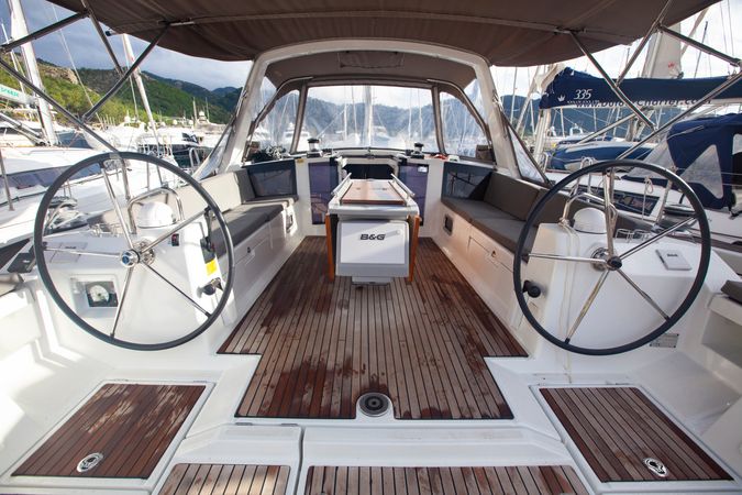 Jeanneau Sun Odyssey 440 | Celtic Breeze