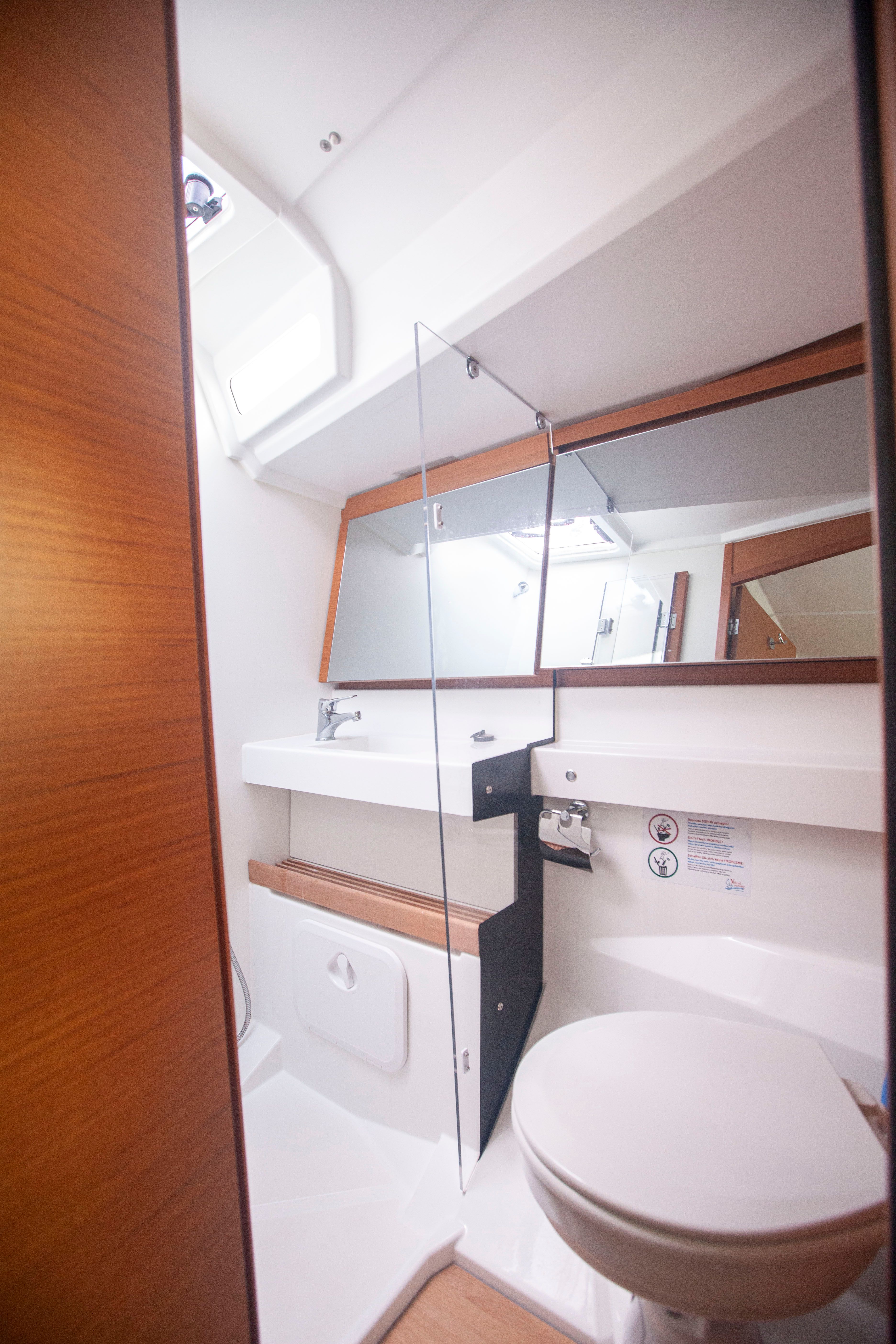 Jeanneau Sun Odyssey 440 | Celtic Breeze