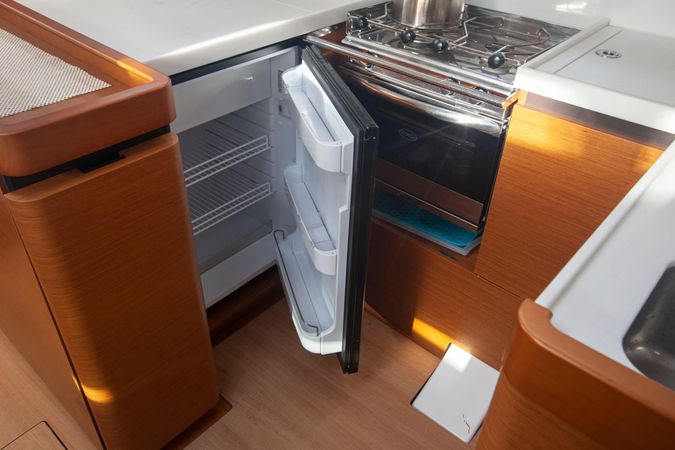 Jeanneau Sun Odyssey 440 | Celtic Breeze