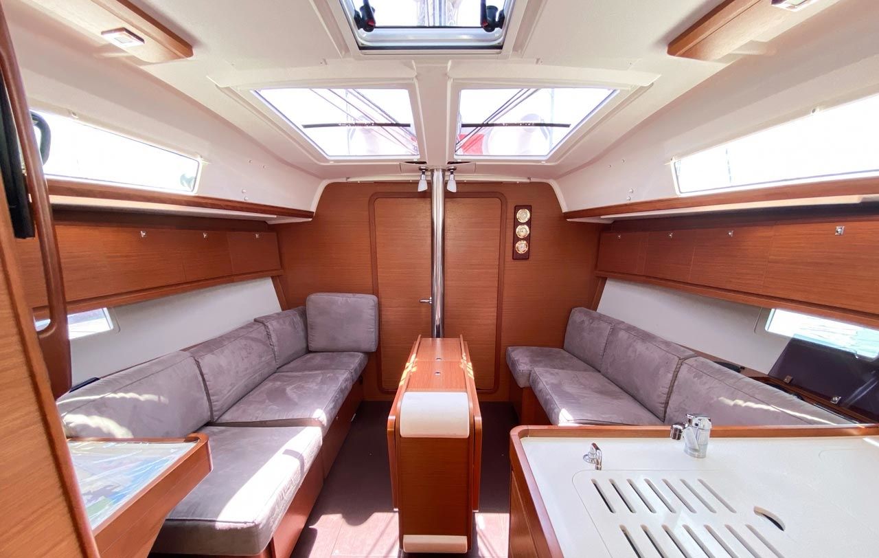 Dufour 382 | Barka
