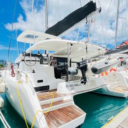 Lagoon 42 | Zil Seashell 2