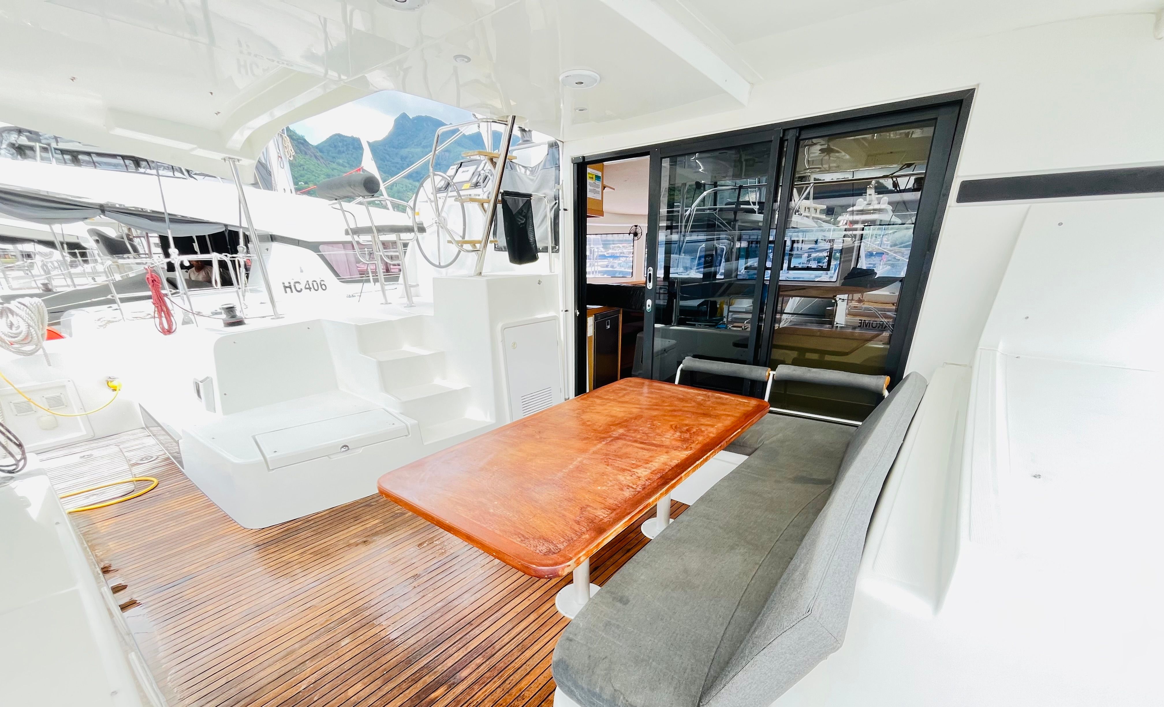 Lagoon 42 | Zil Seashell 2