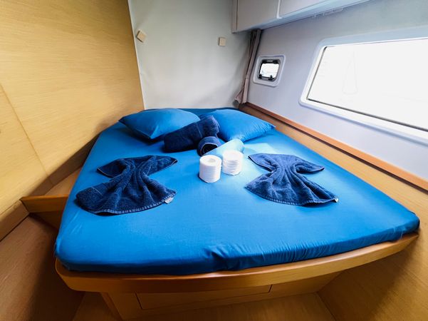 Lagoon 42 | Zil Seashell 2