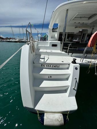 Lagoon 450 F | Zil Seashell