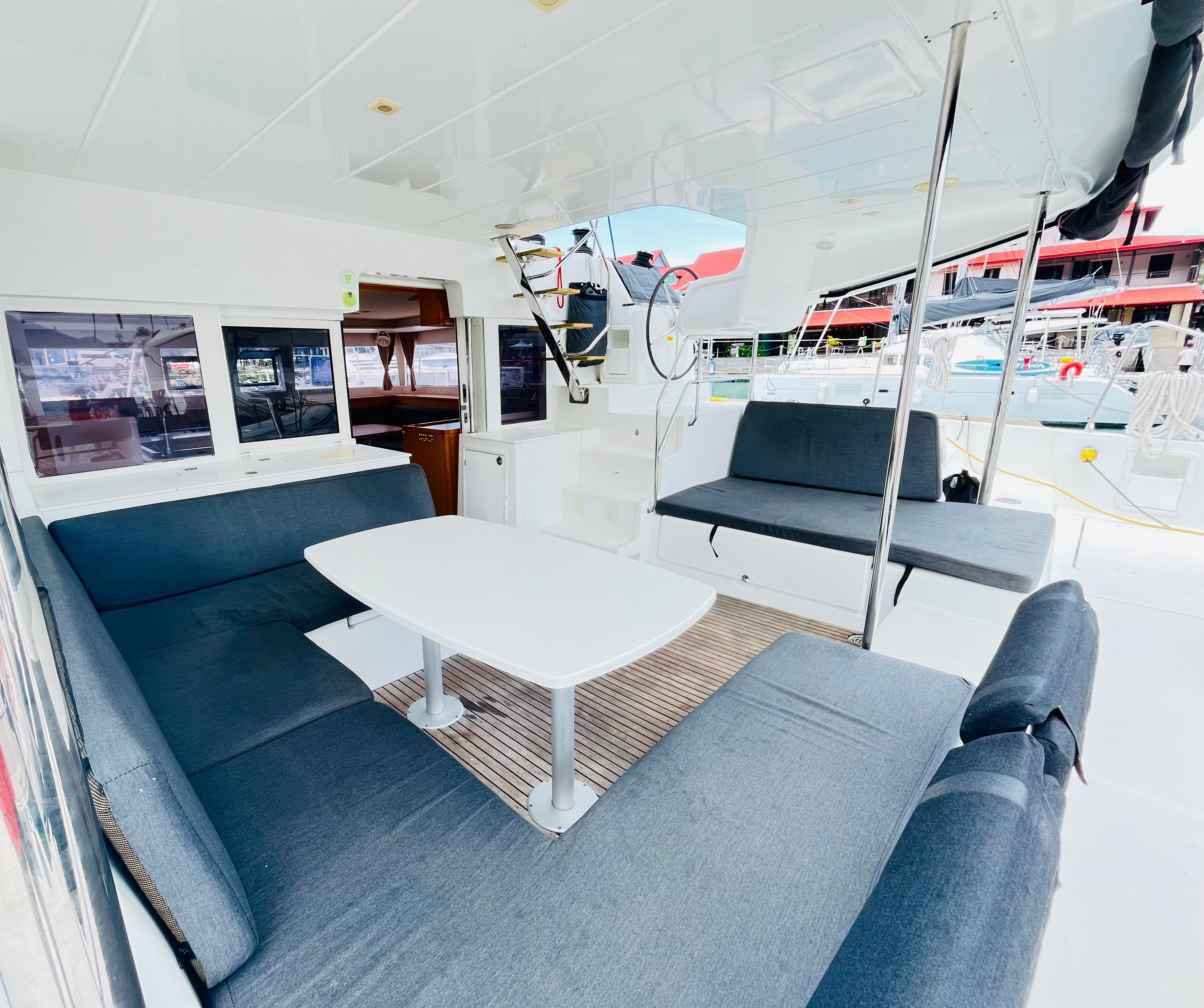 Lagoon 450 S | Islette