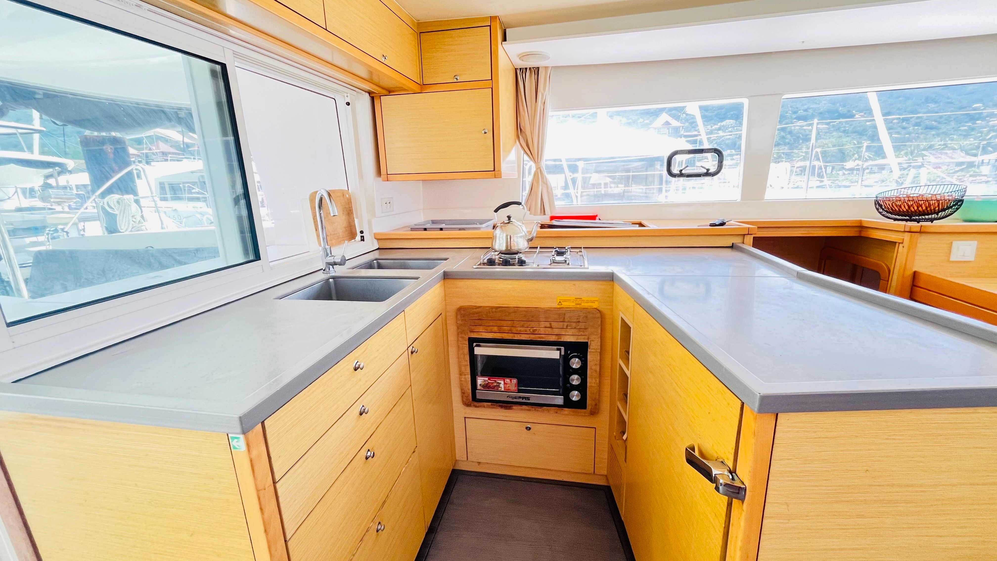 Lagoon 450 S | Islette