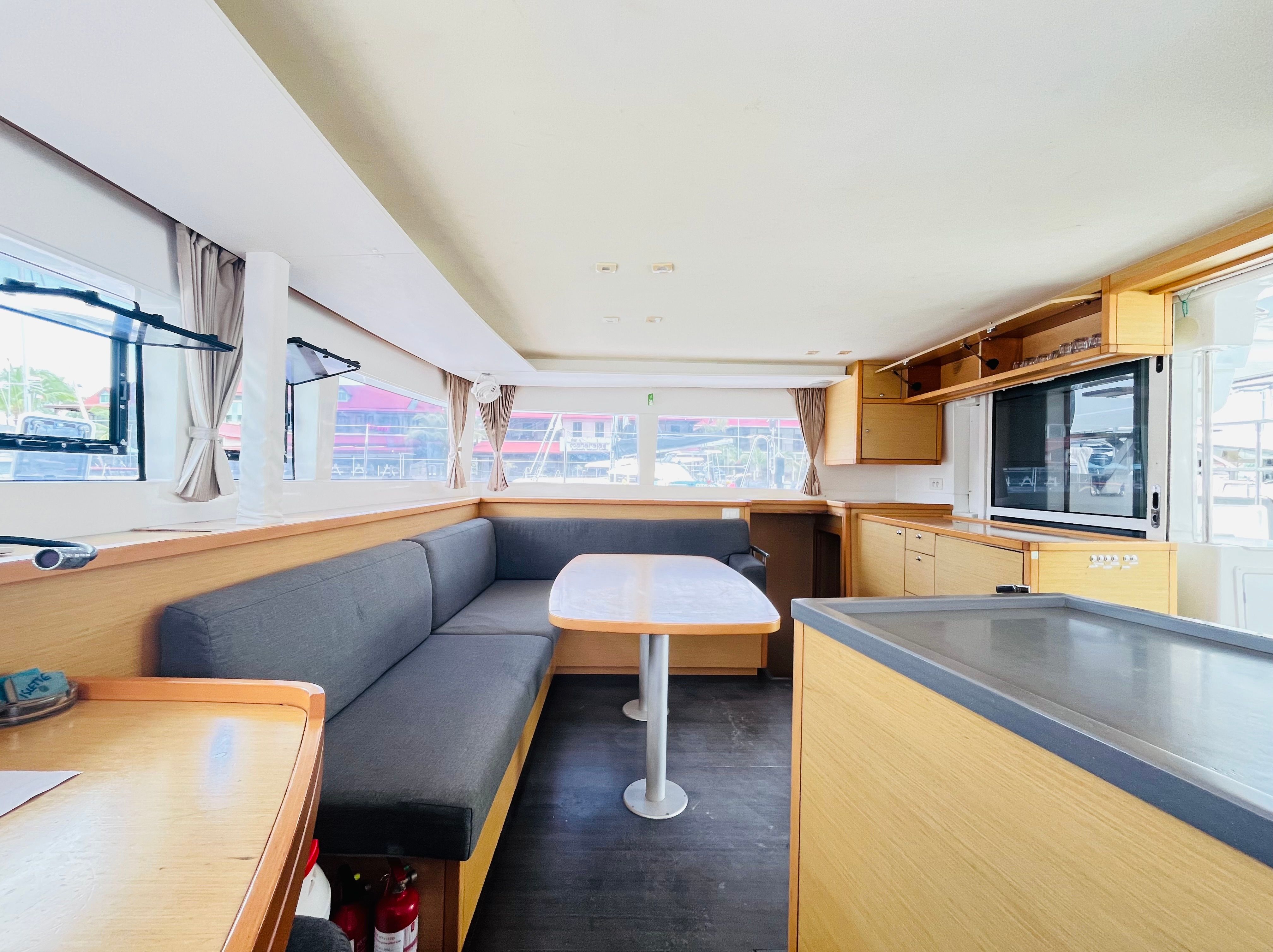 Lagoon 450 S | Islette