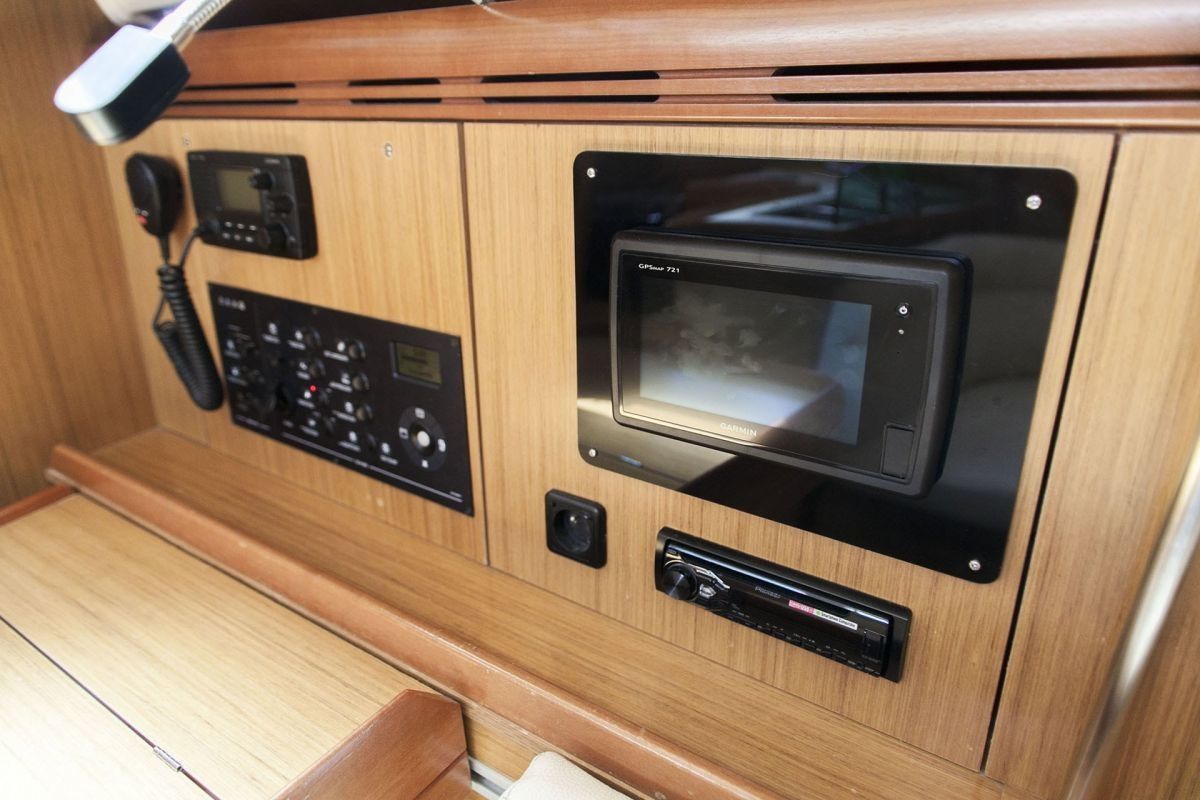 Jeanneau Sun Odyssey 36 | Formica