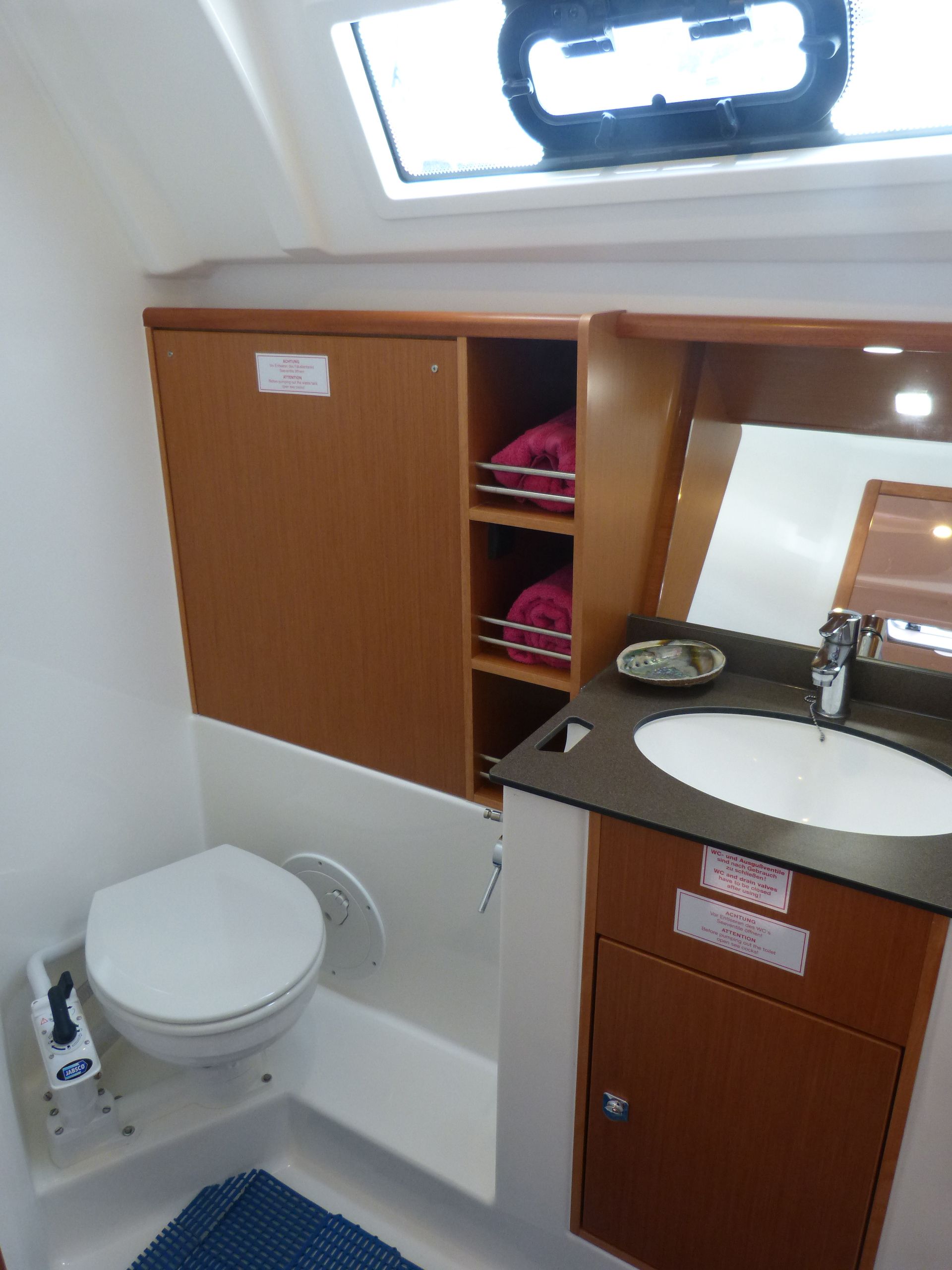 Bavaria Cruiser 41 | Nessuna Distrazione