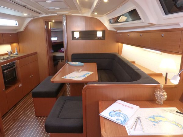 Bavaria Cruiser 41 | Nessuna Distrazione