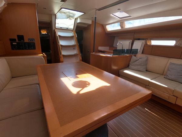Jeanneau 53 | Anita