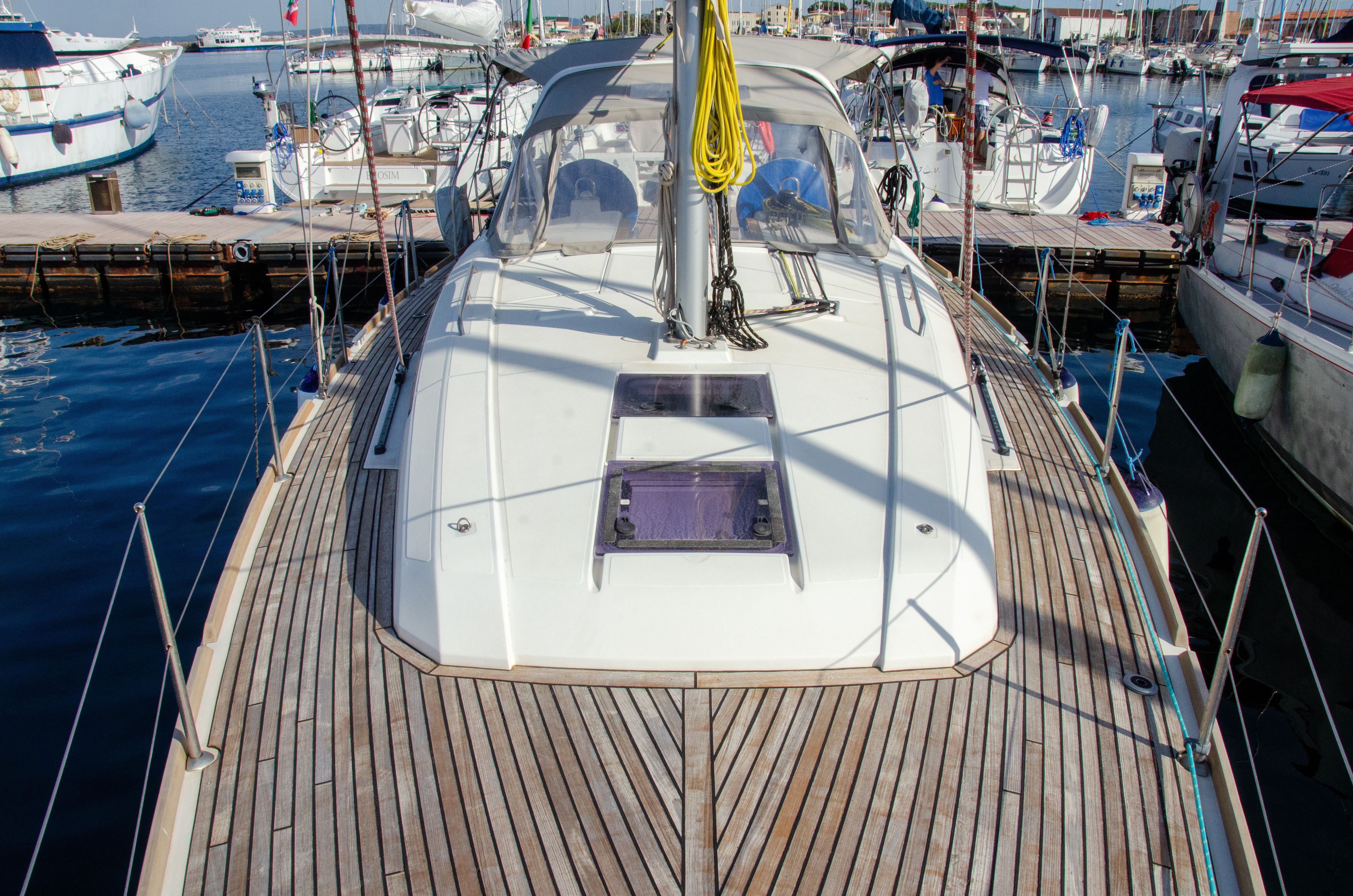 Beneteau Oceanis 38 | Anemos