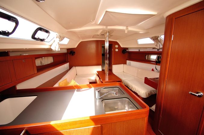 Beneteau Oceanis 34 | Izar