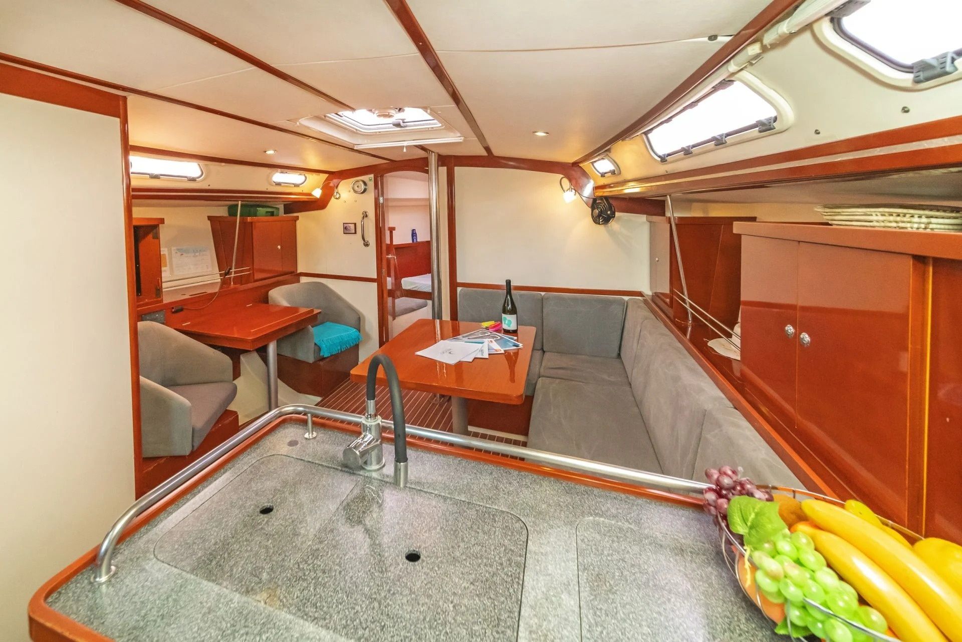 Hanse 400 | Flyer of Lorne