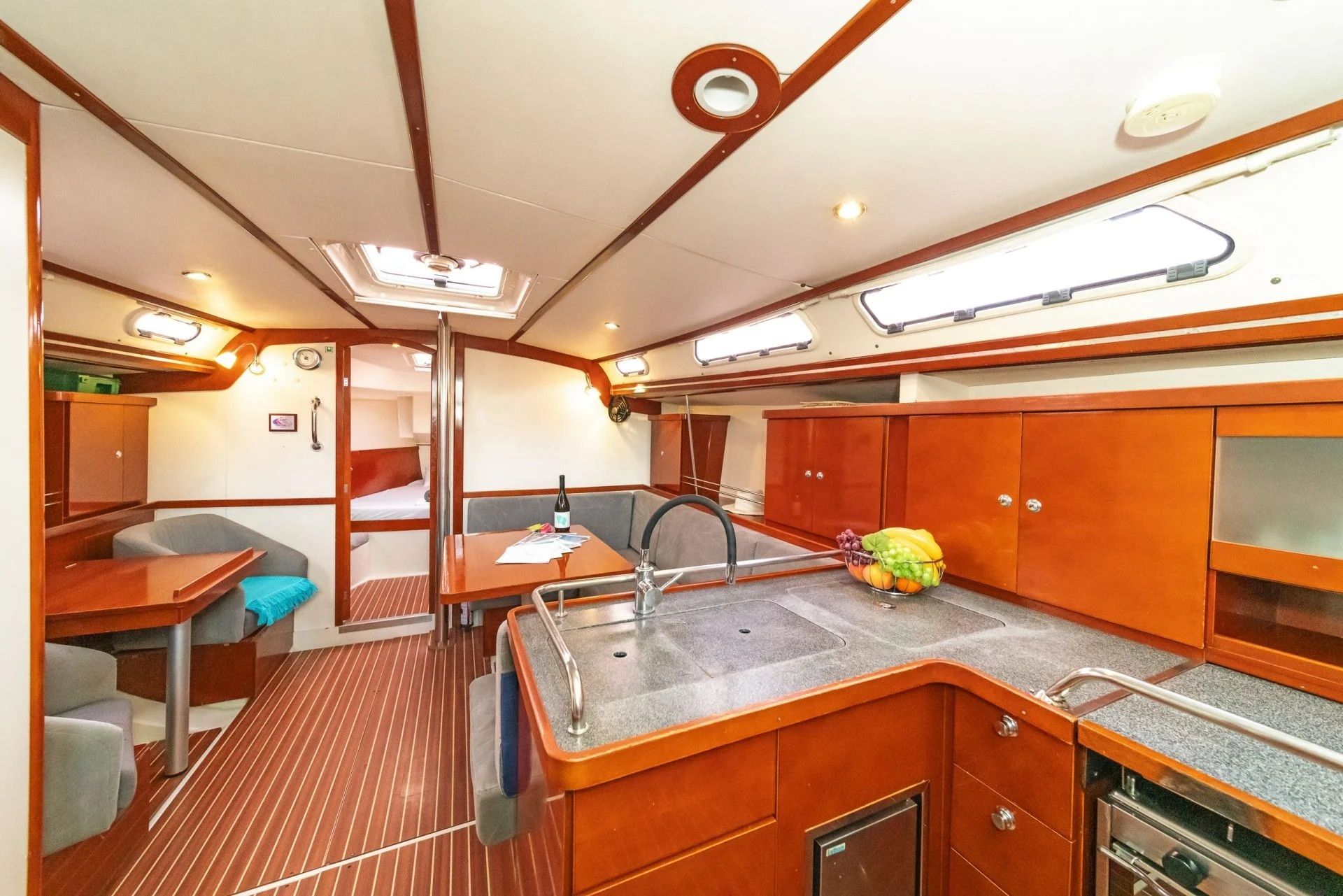 Hanse 400 | Flyer of Lorne