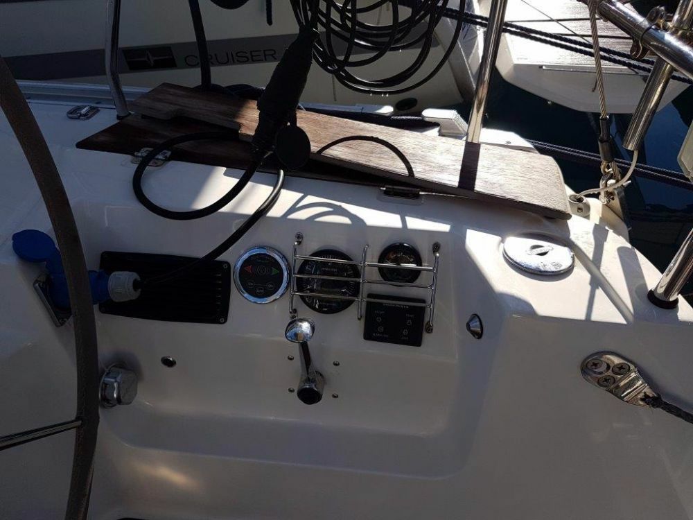 Bavaria Cruiser 40 | Lola