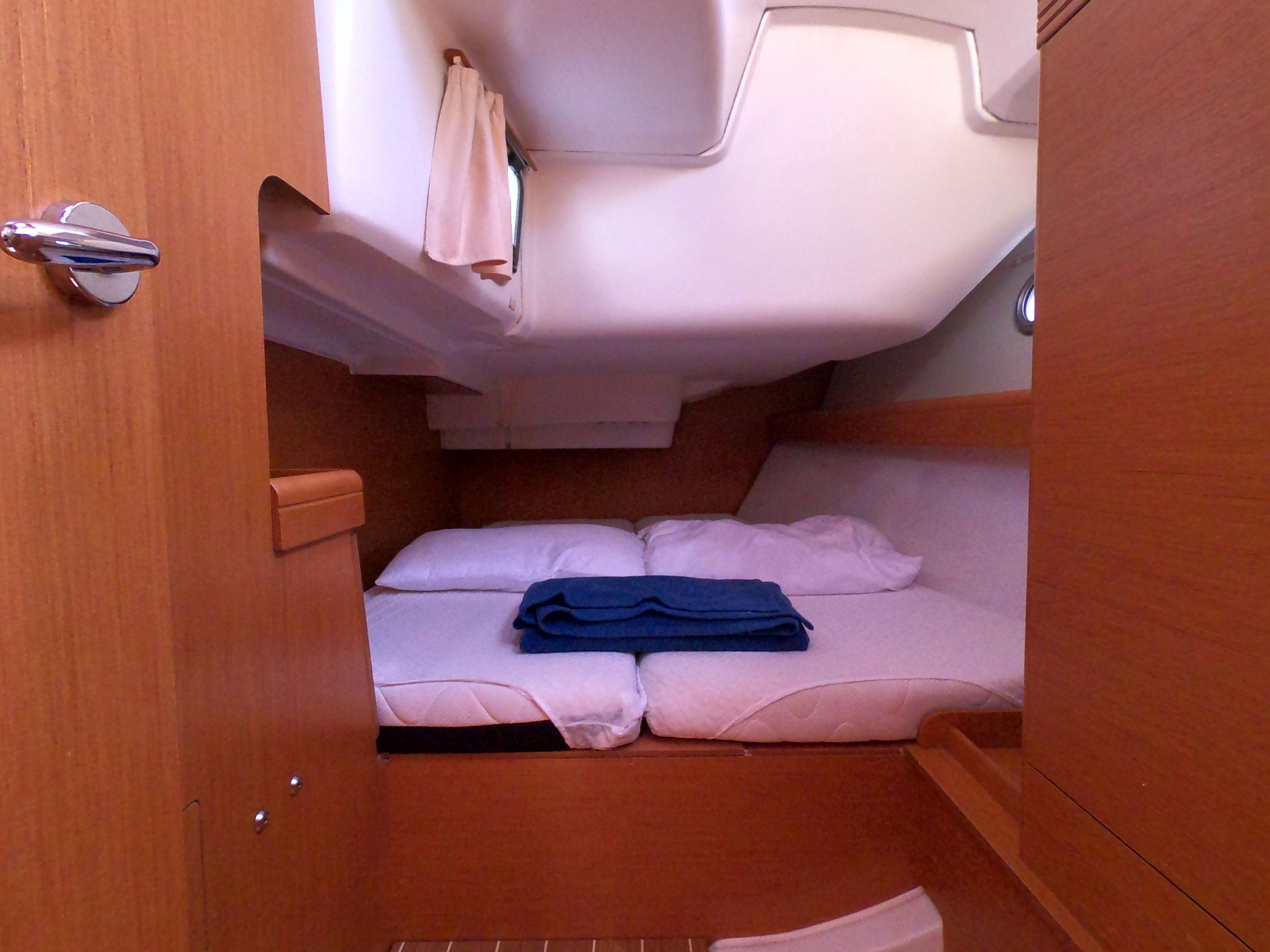 Jeanneau Sun Odyssey 42 | Praha