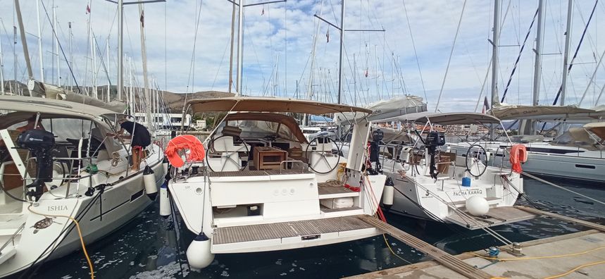 Dufour 520 GL | Fidji