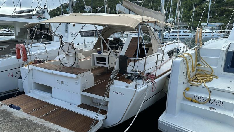 Dufour 520 GL | Vanuatu