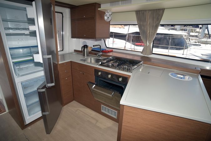 Lagoon 52 F | Anacapa