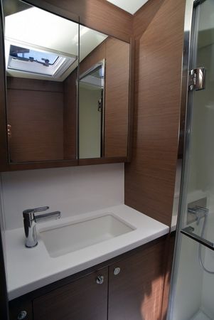 Lagoon 52 F | Anacapa