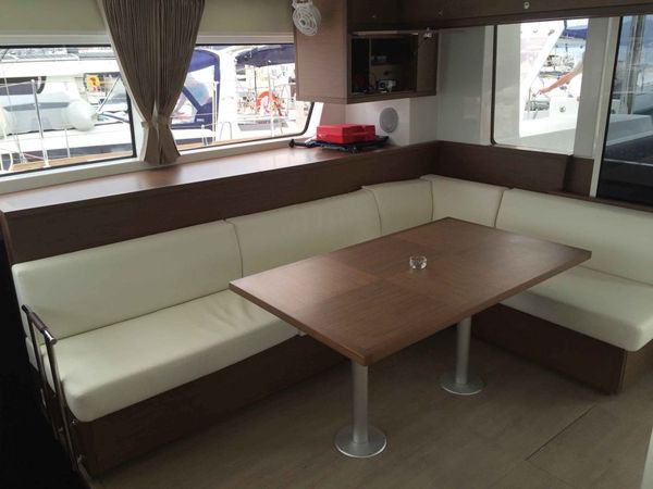 Lagoon 52 F | Anacapa