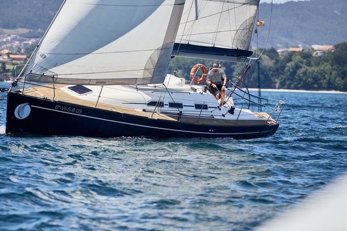 Elan 37 | Sailway Uno