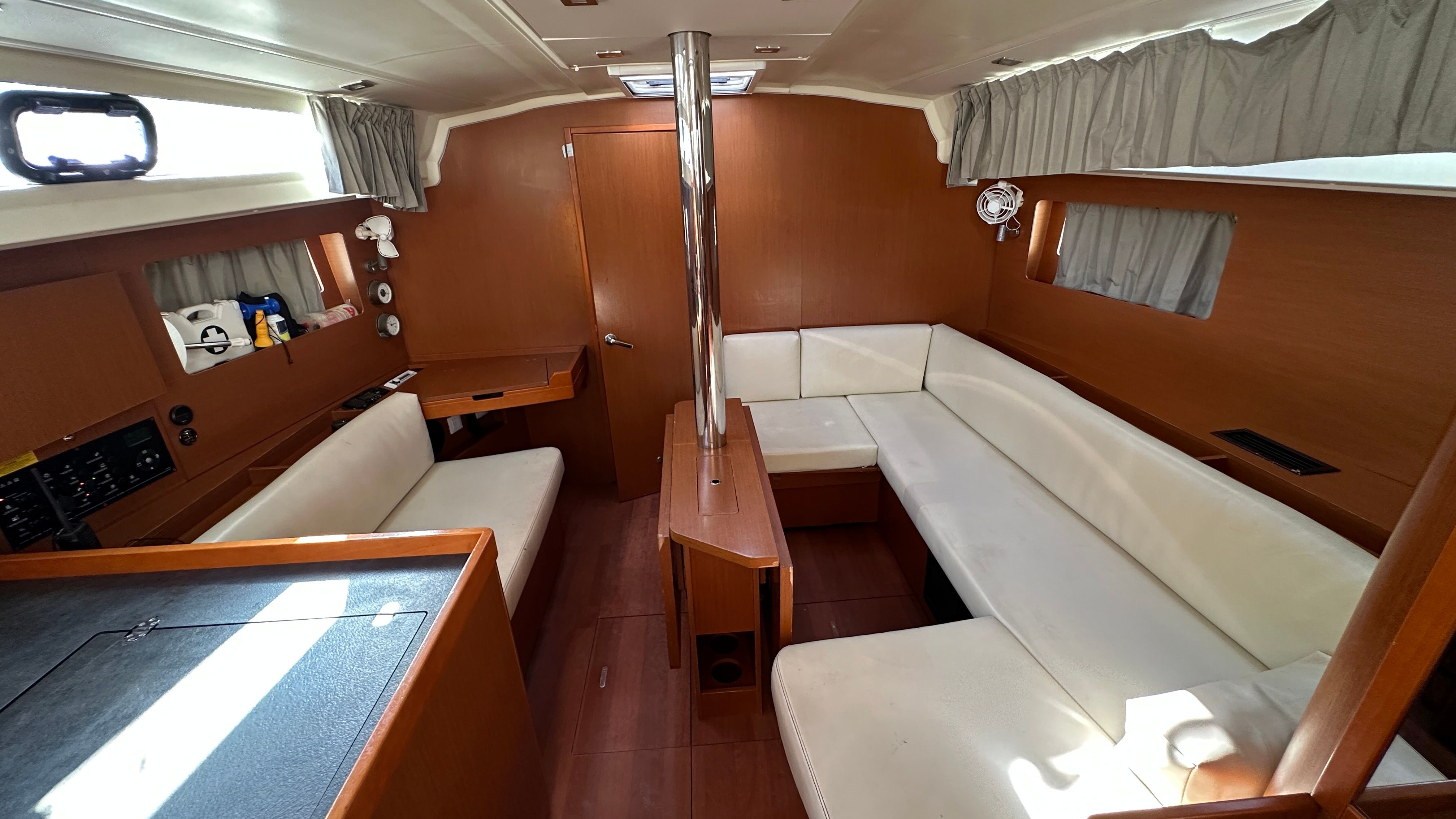 Beneteau Oceanis 41.1 | Syrma