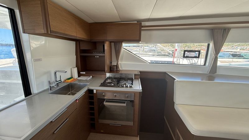 Lagoon 50 | Sail La Vie