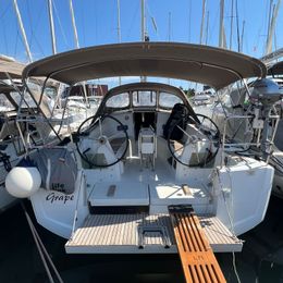 Jeanneau Sun Odyssey 349 | Grape