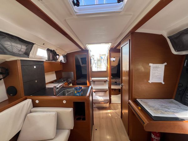 Jeanneau Sun Odyssey 349 | Grape