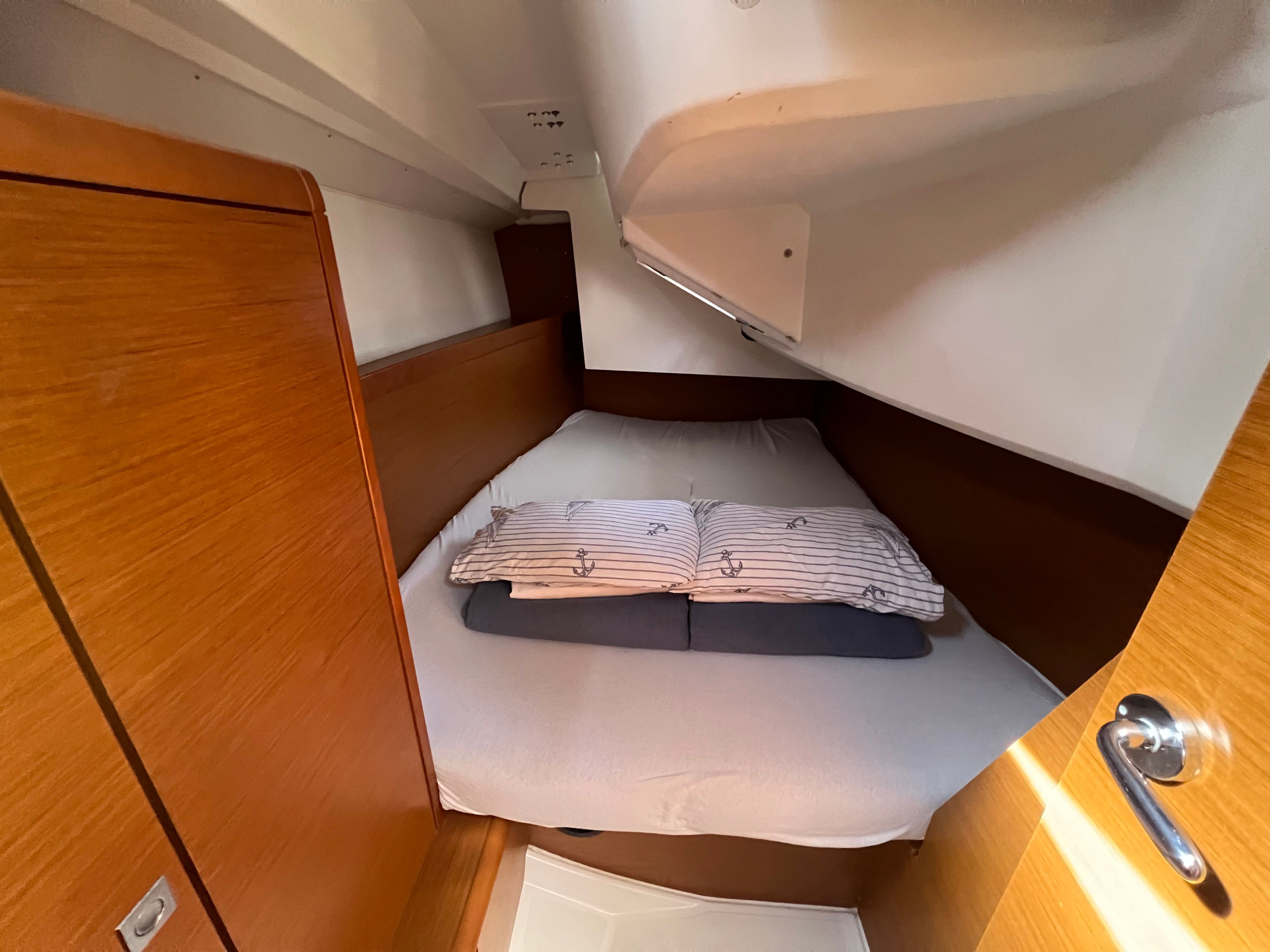 Jeanneau Sun Odyssey 349 | Grape