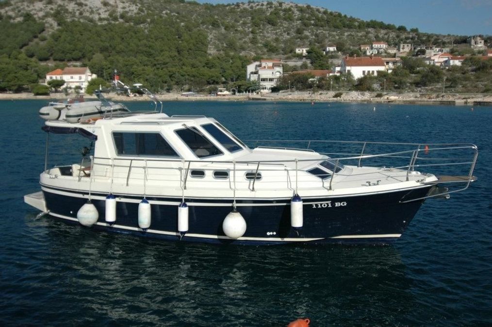 motor yacht adria kroatien