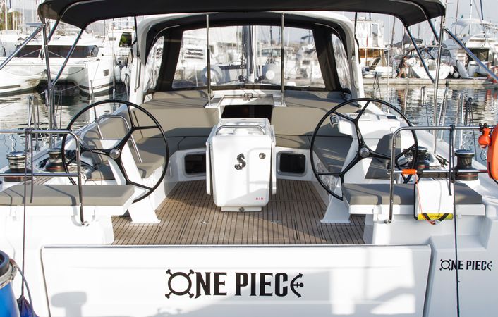Beneteau Oceanis 51.1 | One Piece