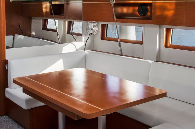 Beneteau Oceanis 51.1 | One Piece